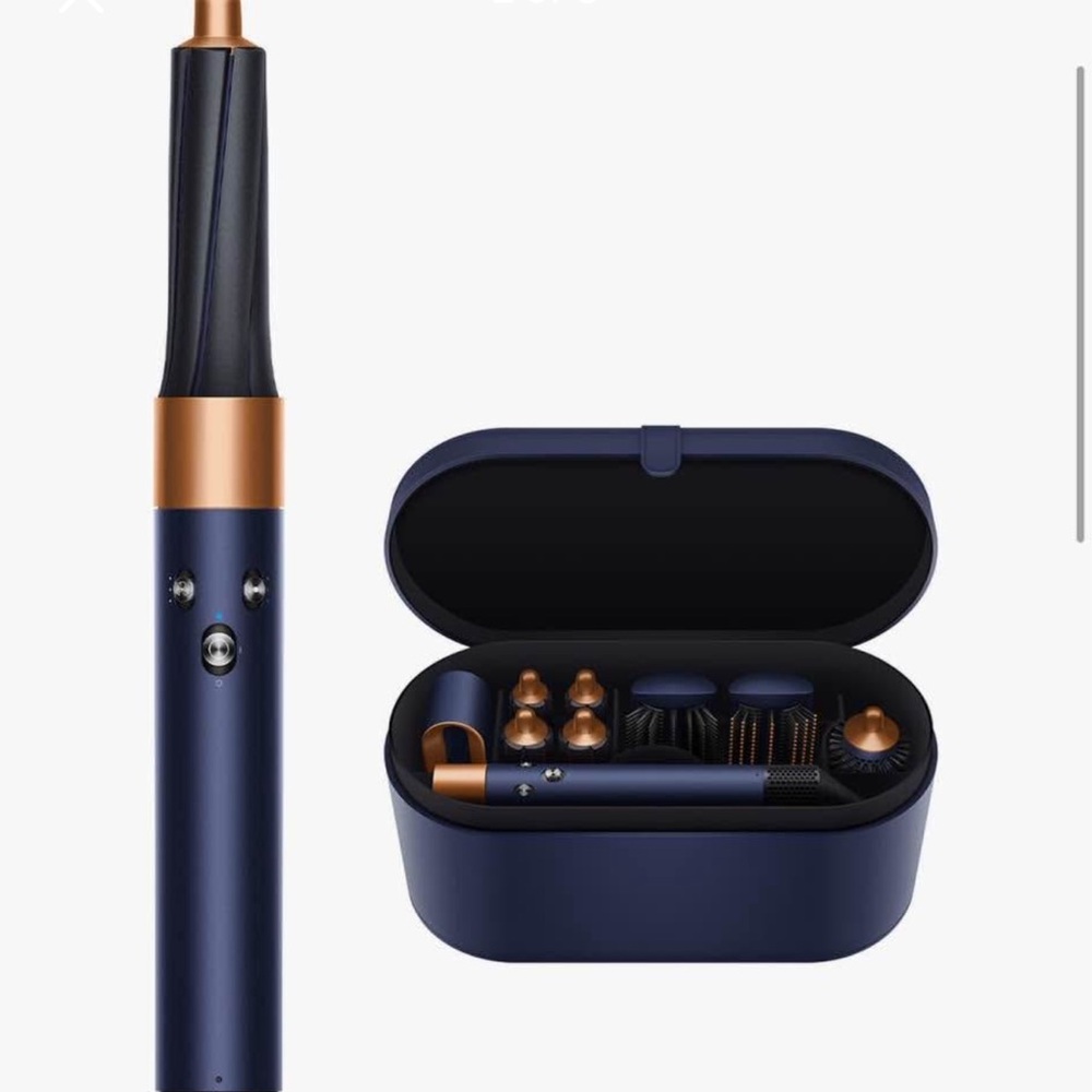 Dyson airwrap renewed working is good everything in the box